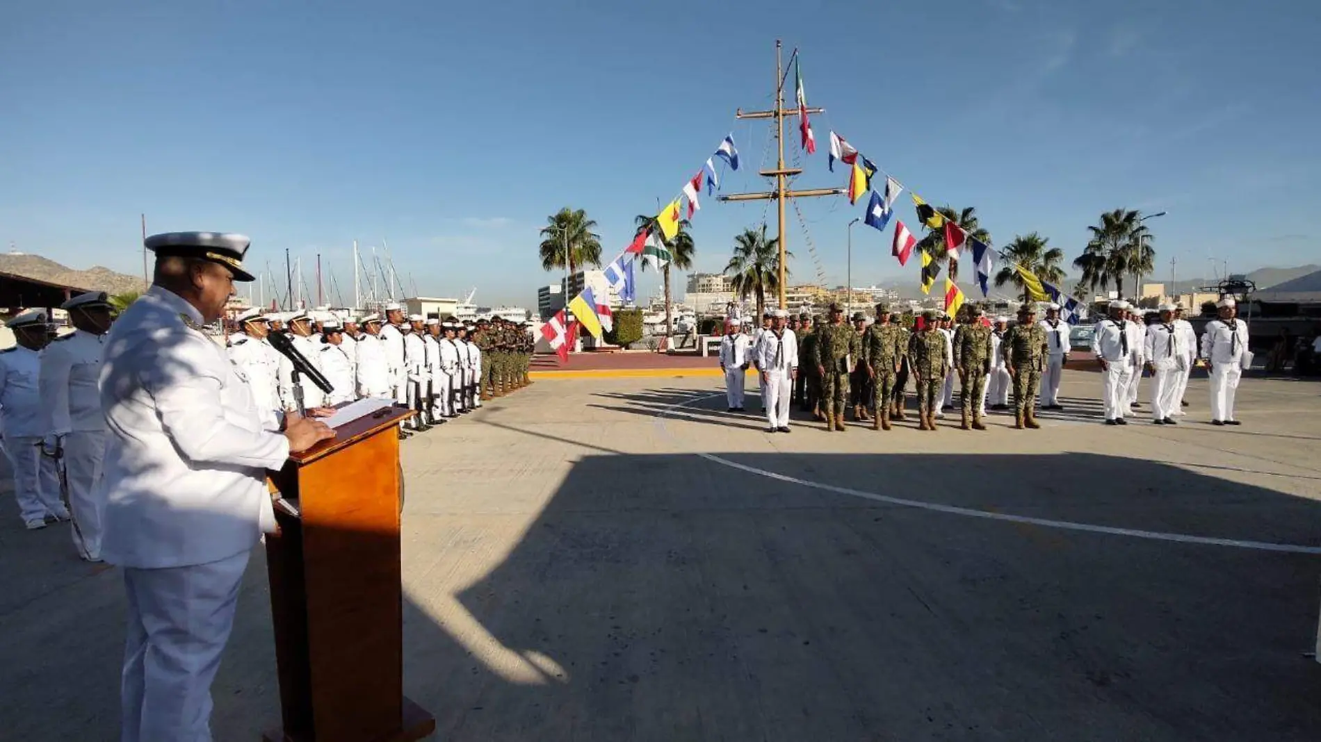 Dia de la armada festejo los cabos